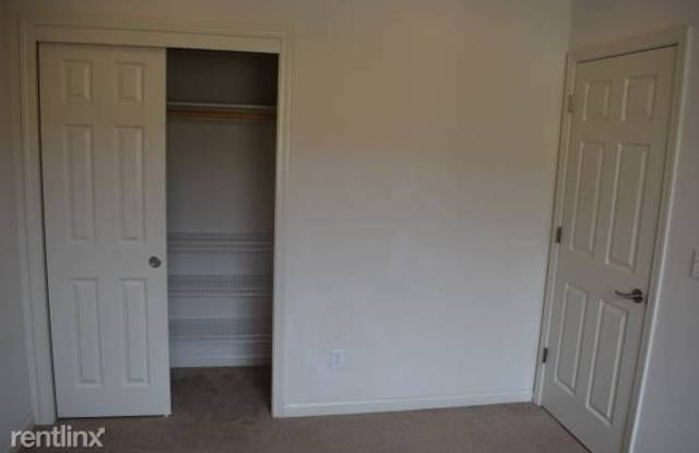2062 Vincenzo Walkway Gallery 3