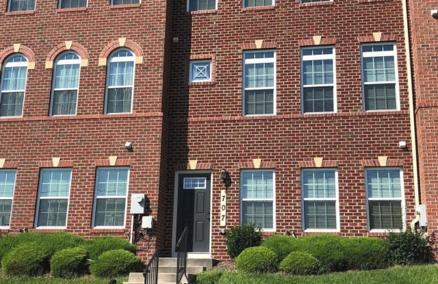 707 ADDISON ROAD S - 707 Addison Road South, Walker Mill, MD 20743