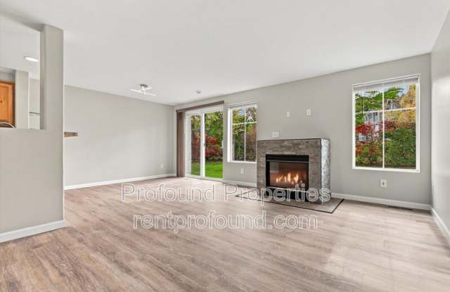 16085 SW Audubon Street - 102 Gallery 2