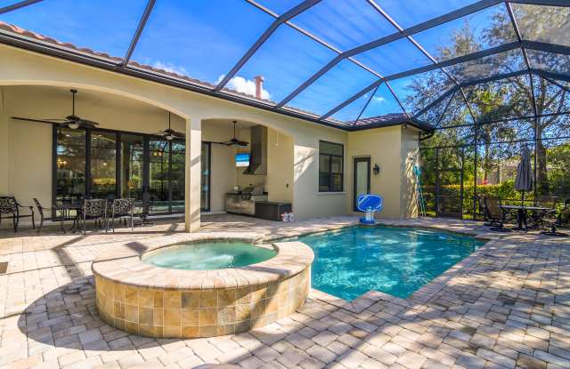 9325 Vercelli Court Gallery 4