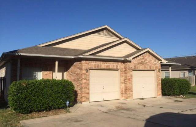 Cute duplex in Leander photos photos Cute duplex in Leander photos photos