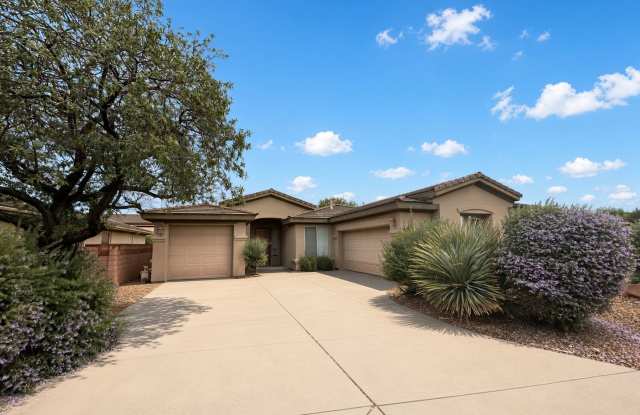 4 bedroom pool home in Coral Canyon! Gallery 1