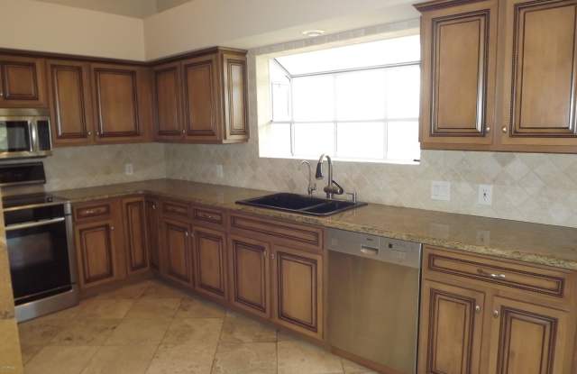 11064 N GARLAND Circle Gallery 4