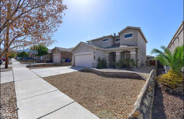 7528 WOLF CREEK Drive Gallery 3
