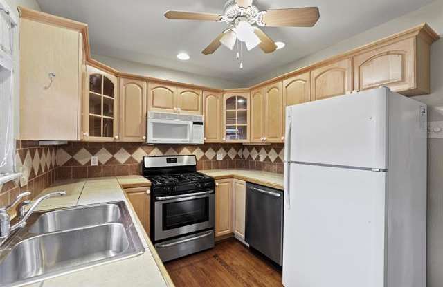 6223 Saint Moritz Avenue Gallery 4
