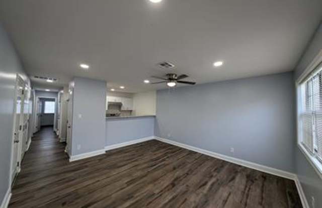 3 Bedroom Duplex in the Heart of Glenpool Gallery 3