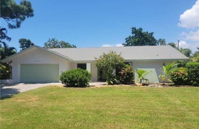 735 High Pines photos photos