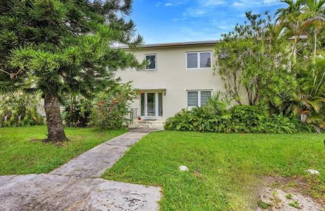 7620 SW 55th Ave - 7620 Southwest 55th Avenue, Miami-Dade County, FL 33143
