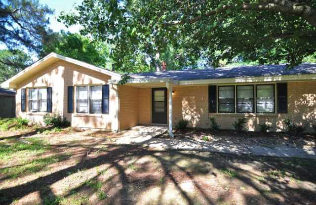 334 Dee Drive - 334 Dee Drive, Montgomery County, AL 36108