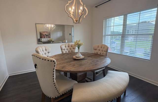 1140 RIVIERA DRIVE Gallery 3