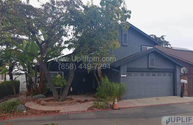 4 Bed 3 Bath House in Spring Valley w/ Washer + Dryer and 2-Car Garage photos photos