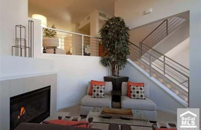 367 E Memory Lane Gallery 3