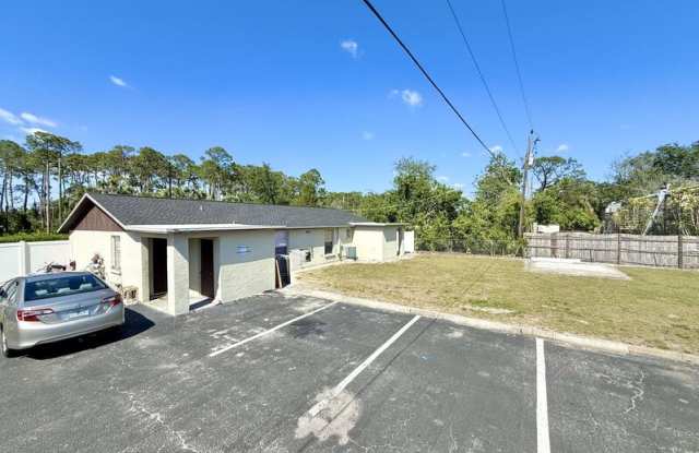 7071 Bee Ridge Road - A Gallery 4