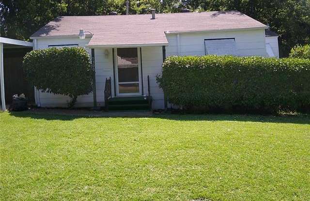 1300 Westwick Drive Gallery 3