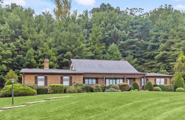 2177 MANCHESTER RD photos photos