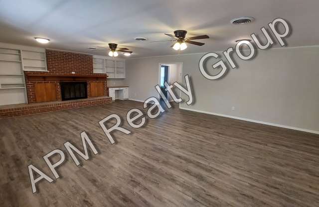 Renovated three bedroom house Gallery 3
