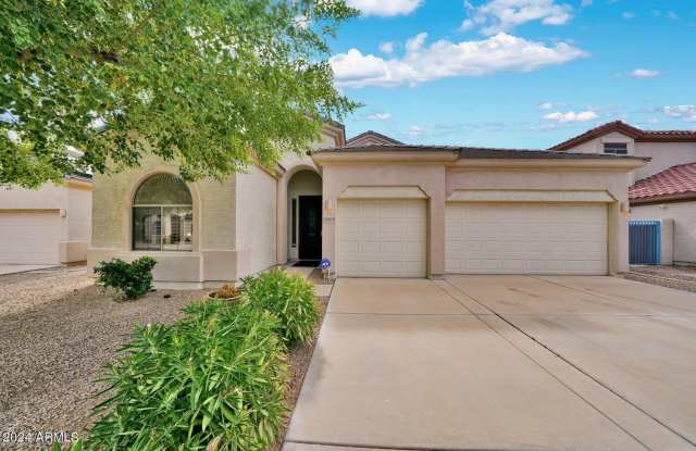 13563 W MONTE VISTA Road - 13563 West Monte Vista Road, Goodyear, AZ 85395