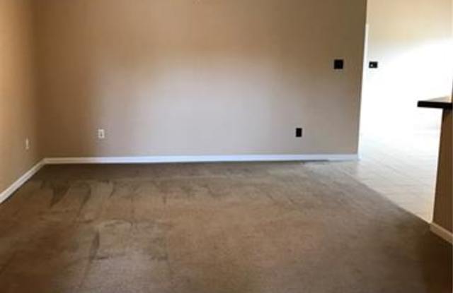 405 OAK BRANCH Drive Gallery 2