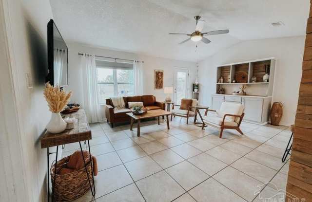 8625 El Paseo St photos photos