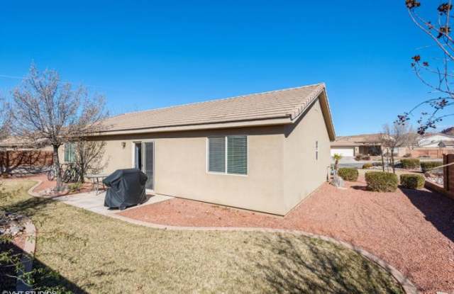 2139 W 1465 N Gallery 2