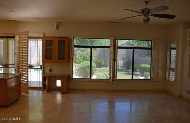4522 E JAEGER Road Gallery 2