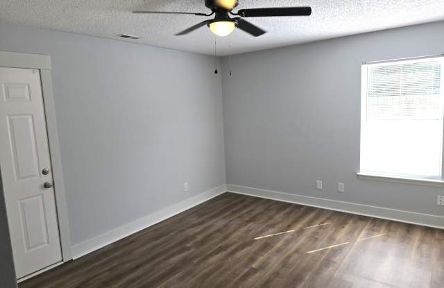 2100 Fort Belvoir Drive Gallery 3