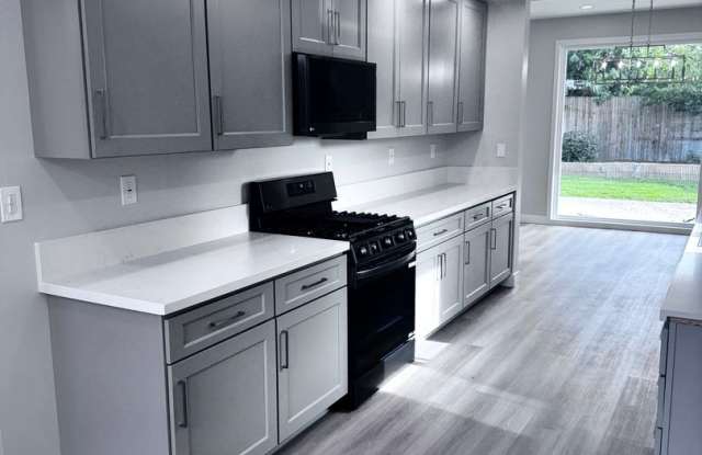 Spacious 3 Bed 2 Bath in 55+ Community, In Unit Laundry and Attached Garage, Rent Ready! photos photos
