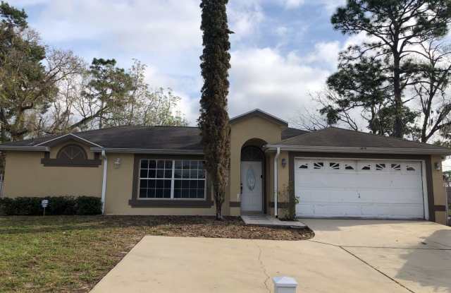 3 Bed 2 Bath Home | Pet Friendly with Fenced Yard | Washer Dryer Hook Ups | Section 8 Welcome photos photos