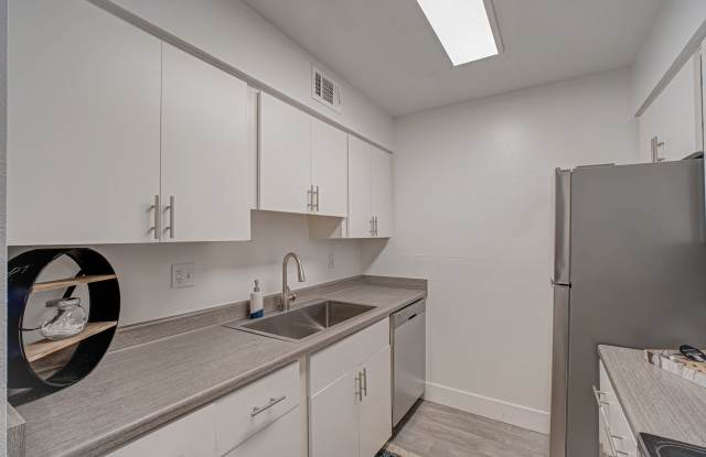 Portola North Phoenix Gallery 4