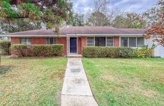 51 Sherwood Drive photos photos