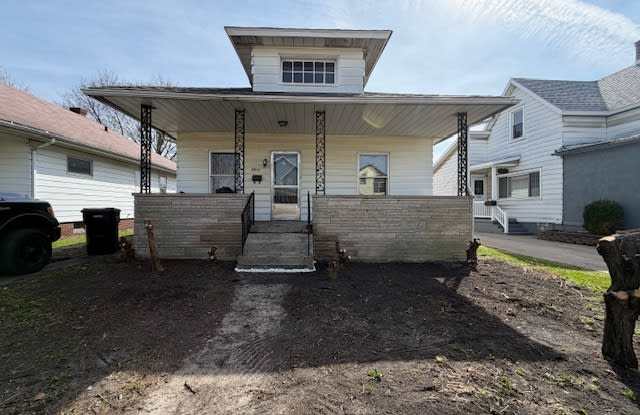 2502 Ford Street photos photos