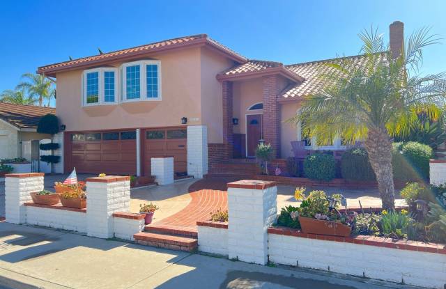 9852 Big Sur Dr - 9852 Big Sur Drive, Huntington Beach, CA 92646
