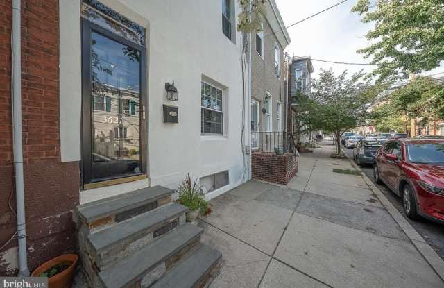 3621 CALUMET STREET Gallery 1