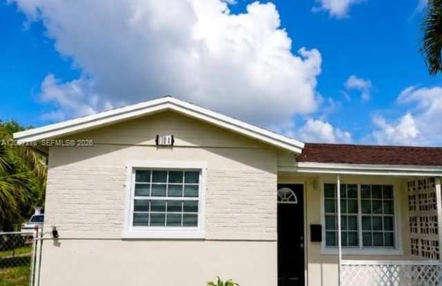 1101 NW 55th Ave - 1101 Northwest 55th Avenue, Lauderhill, FL 33313