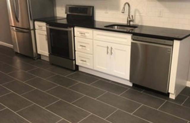 939 Broad Street - 939 Broad St, Emmaus, PA 18049