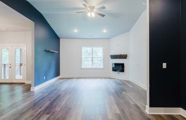 68 Elizabeth Drive Gallery 4