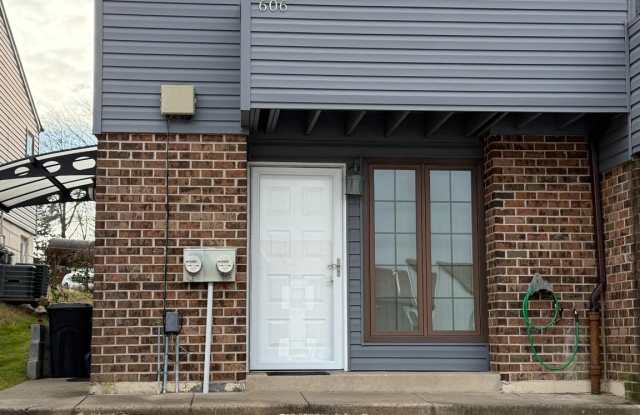 606 HAZELL Lane - 606 Hazell Lane, Philadelphia, PA 19116