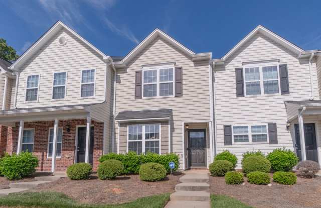 Townhome in a great location! photos photos