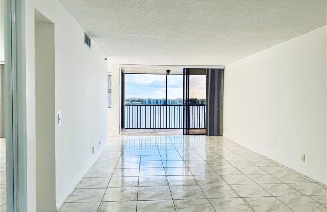 105 Lake Emerald Drive photos photos