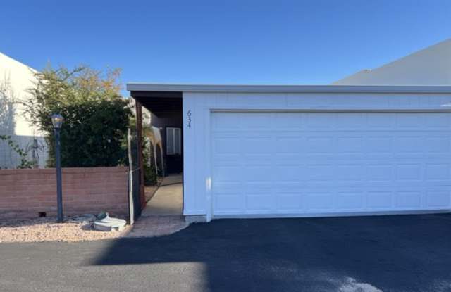 634 W Rio San Pedro - 634 West Rio San Pedro, Green Valley, AZ 85614
