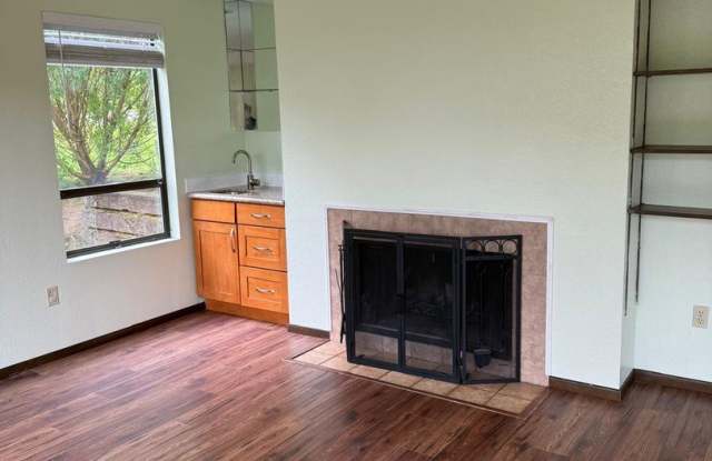 Beautiful 2 bedrooms 1.5 Bath photos photos
