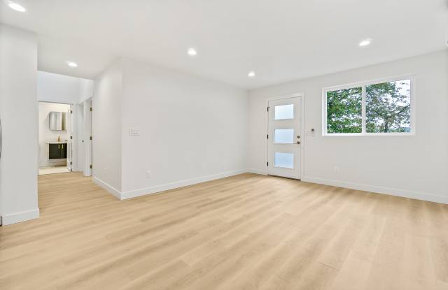 9742 Waters Avenue South Gallery 4