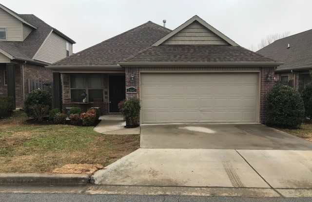 Adorable 3 Bedroom w/ Excellent Location! photos photos