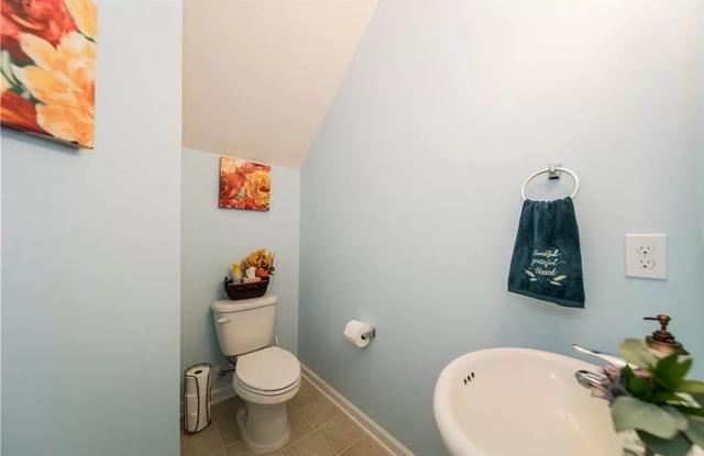 2411 Hartfield Cir Gallery 4