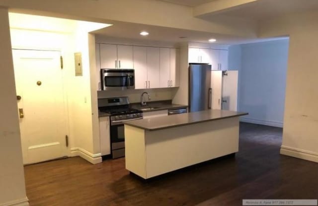 50 west 68th street - 50 W 68th St, New York City, NY 10023