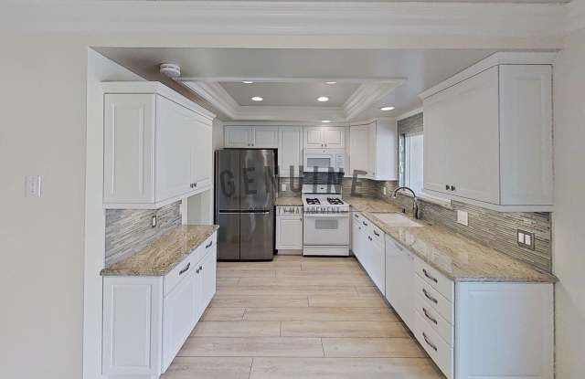 Beautiful 3Bd 2.5Ba Costa Mesa Townhome photos photos