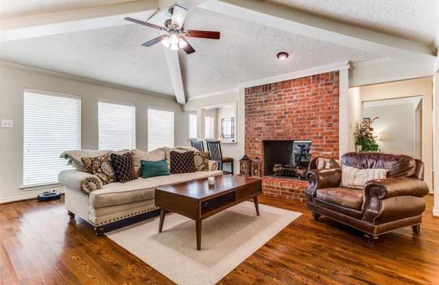 6817 Truxton Drive Gallery 2