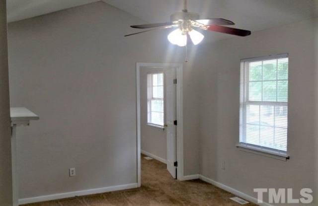 1721 N Cedar Court Gallery 4