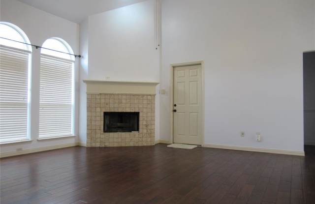 2313 Heather Ridge Lane Gallery 3