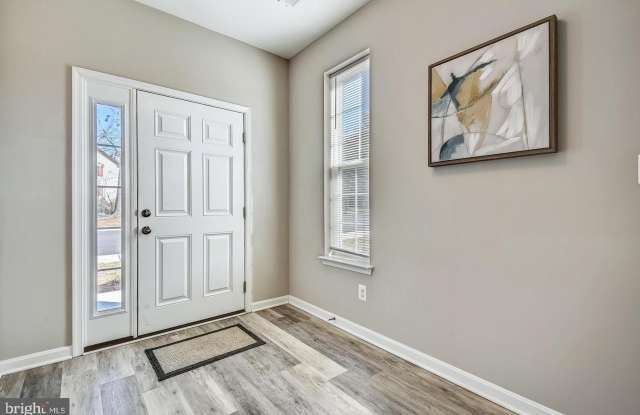 903 DORCHESTER COVE Road Gallery 3